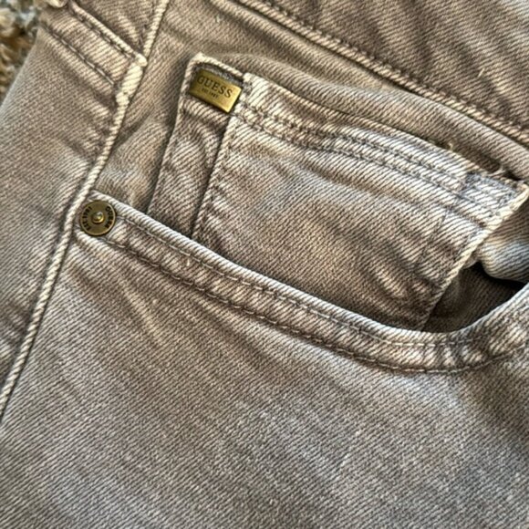 Guess 32 x 30 Gray Skinny Jeans - Picture 3 of 12